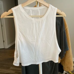 Lululemon cropped muscle tank